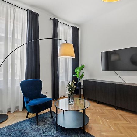 Balcony Apartment, 4 Min To U3 Zipperer Strasse 비엔나 외부 사진