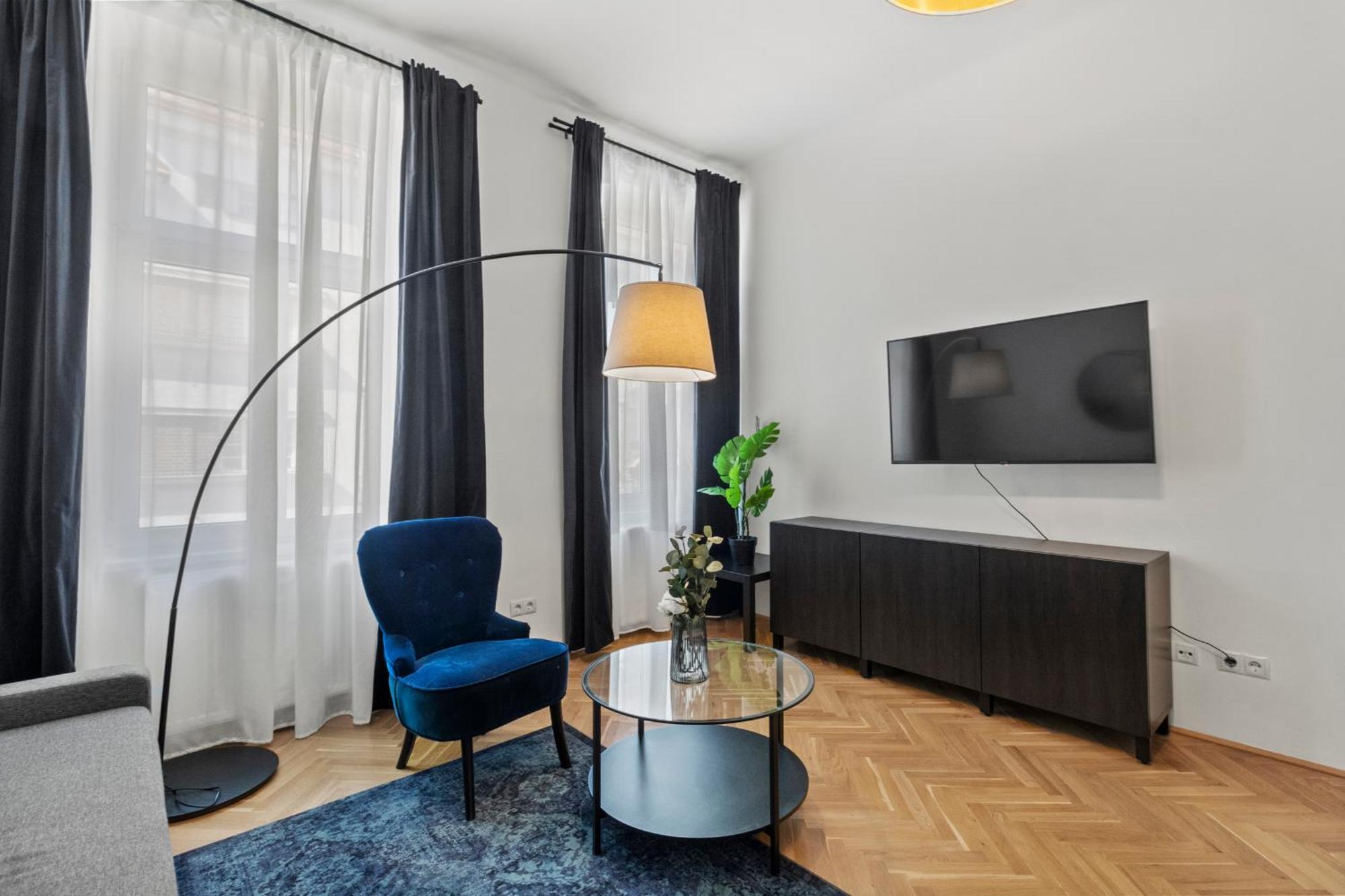 Balcony Apartment, 4 Min To U3 Zipperer Strasse 비엔나 외부 사진