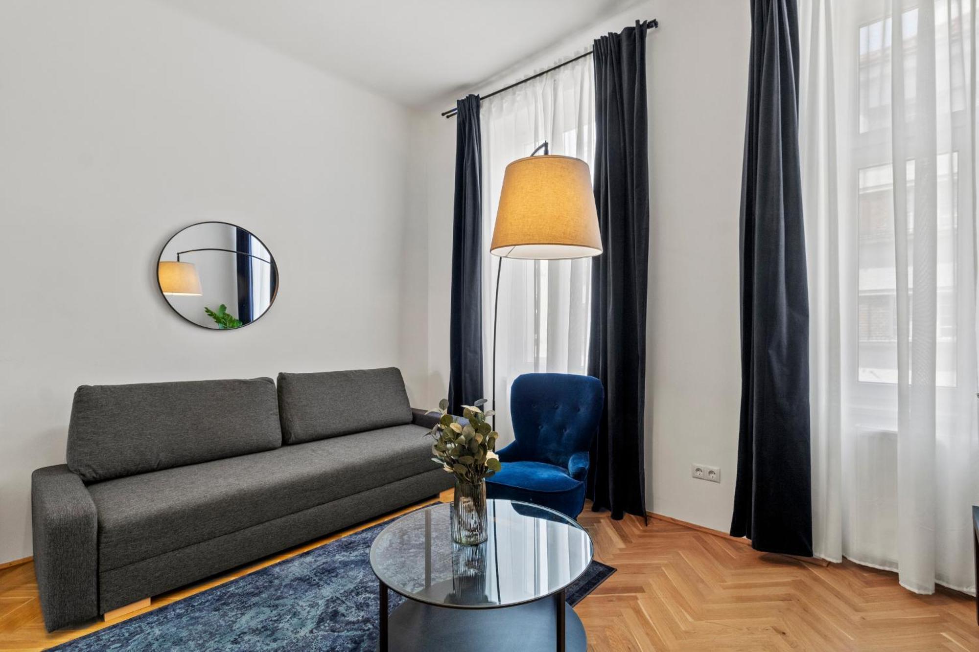 Balcony Apartment, 4 Min To U3 Zipperer Strasse 비엔나 외부 사진