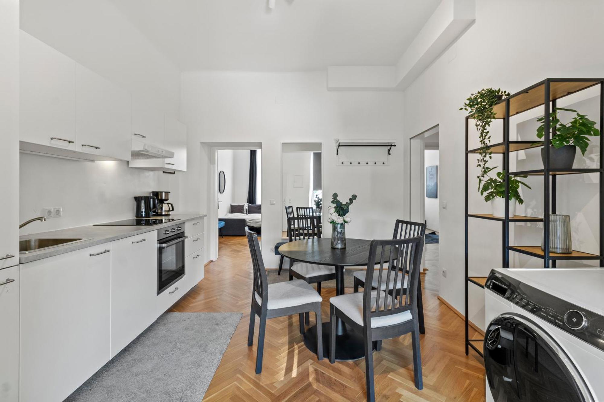Balcony Apartment, 4 Min To U3 Zipperer Strasse 비엔나 외부 사진