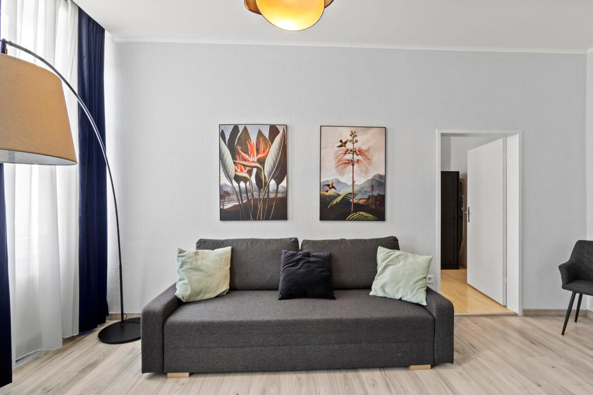 Balcony Apartment, 4 Min To U3 Zipperer Strasse 비엔나 외부 사진