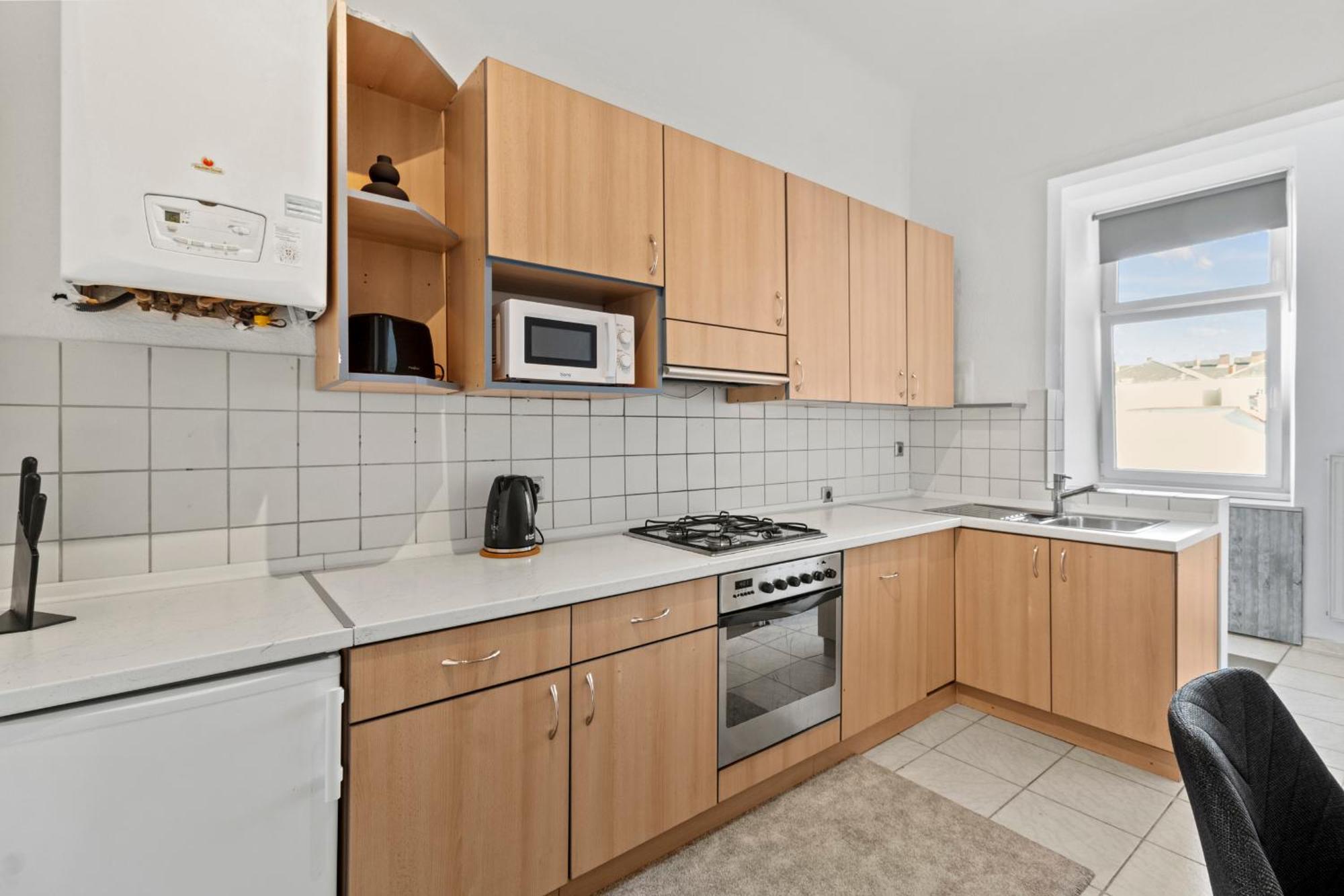 Balcony Apartment, 4 Min To U3 Zipperer Strasse 비엔나 외부 사진